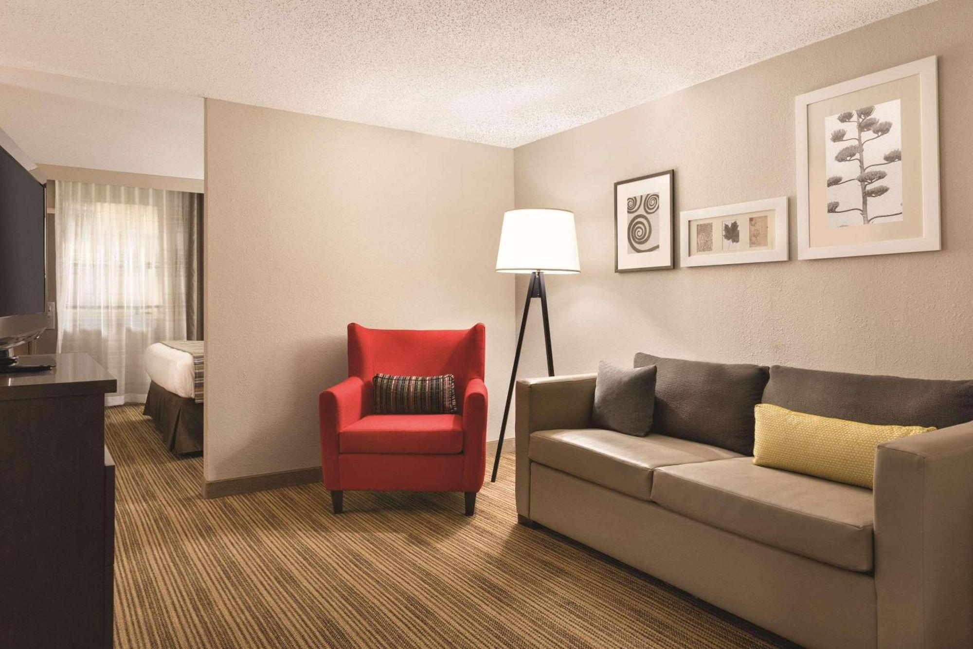 Country Inn & Suites By Radisson, Fergus Falls, Mn Eksteriør bilde