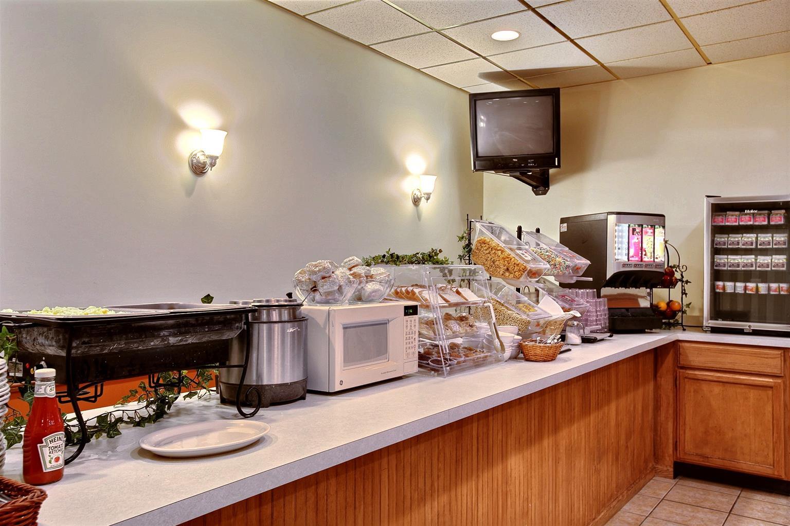 Country Inn & Suites By Radisson, Fergus Falls, Mn Restaurant bilde